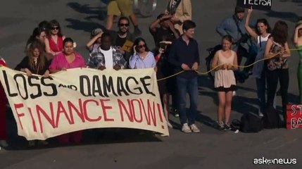 Summit per la solidariet? finanziaria, Thunberg contro il fossile