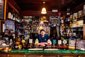 Discover the Rich History of York's Smallest Pub, The Blue Bell 🍺