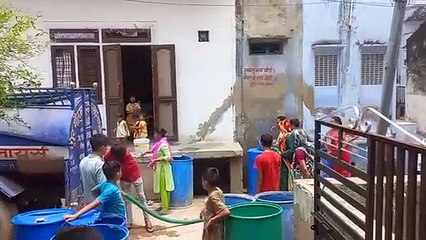 अलवर में पानी के लिए हो रही त्राहि त्राहि, कैसे परेशान हो रहे हैं लोग,देखे वीडियो