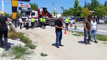 Konya'da Vinç Kazası: Ehliyetsiz Motosiklet kullanan 15 Yaşındaki Çocuk Hayatını Kaybetti