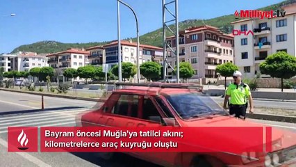 Bayram öncesi Muğla'ya tatilci akını! 4 km'lik araç kuyruğu oluştu