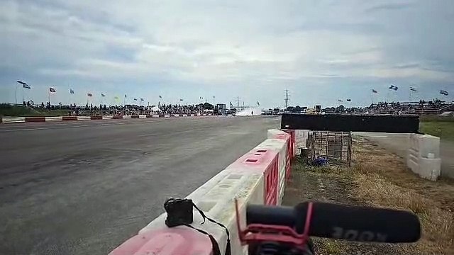 Yorkshire grandad and inventor Graham Sykes breaks world land speed record at 163mph in 3.87 seconds with water powered motorbike 'Force of Nature'