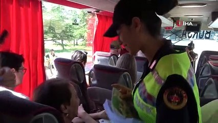 Bursa'da Bayram Tatiline Çıkan Yolcuları Jandarma ve Polis Uğurladı