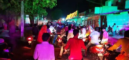 शहर के प्रमुख सड़कों के साथ-साथ अन्य सड़कों पर भी लगने लगा जाम