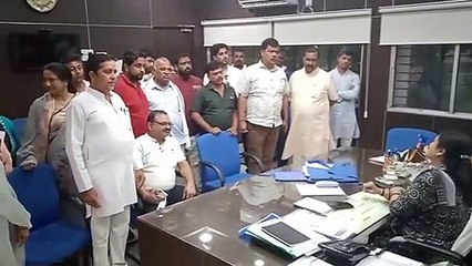 Video Story - हैण्डपंपों के टेण्डर, पीएम आवास की किस्त व कर्मचारियों के वेतन का परिषद में छाया रहा मुद्दा