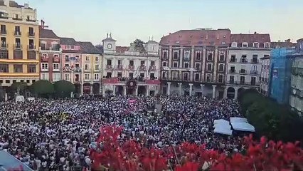 Las fiestas de Burgos arrancan con un tremendo susto en el lanzamiento de la bomba anunciadora