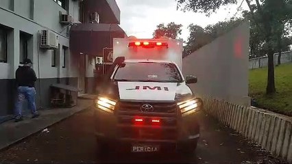 Corpo de vítima de suicídio no Guarujá chega ao IML após exames em Toledo