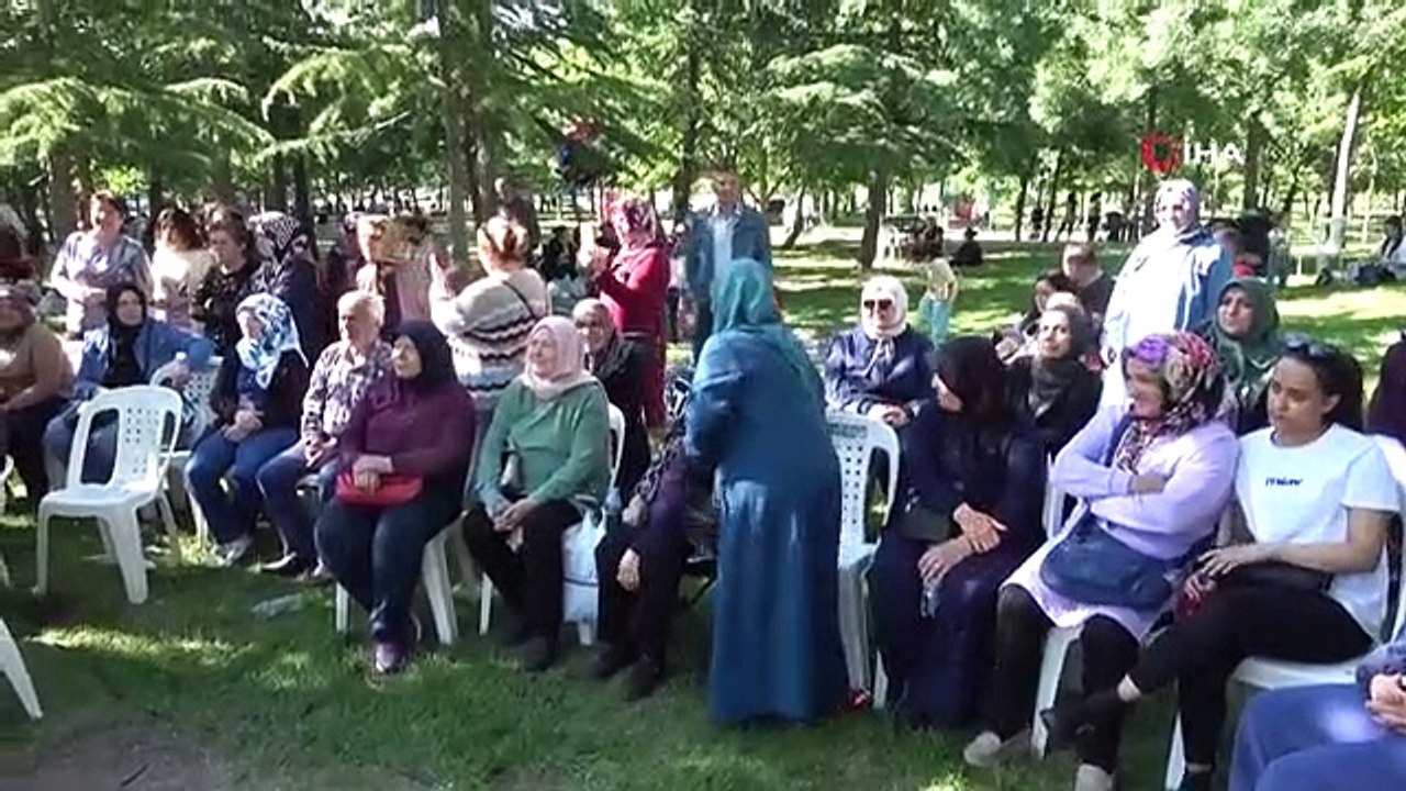 Isparta'da unutulmaya yüz tutmuş kurban indirme geleneği yeniden yaşatılmaya başlandı