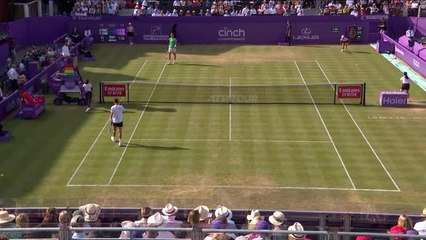 Grass loving Korda KOs Norrie at Queen's