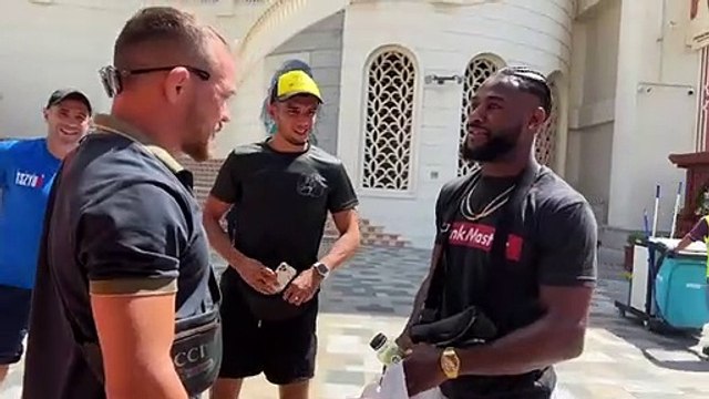 Стерлінг пояснив, чому вважає Петра Яна переоціненим бійцем