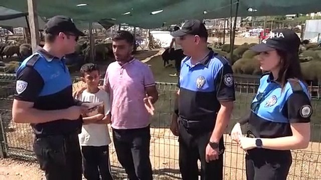 Avant l'Aïd al-Adha, les flics mettent en garde les vendeurs contre la fausse monnaie