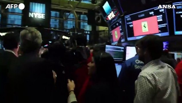 Powell: Battaglia all'inflazione lunga, avanti con i rialzi dei tassi