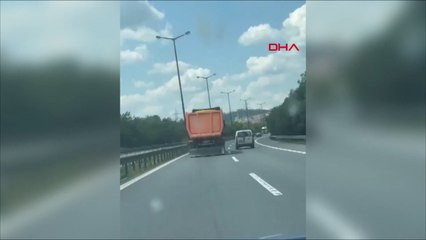 Gebze'de hafriyat kamyonuyla tehlikeli inatlaşma