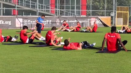 Gaziantep FK Teknik Direktörü Güneş, mücadeleci bir takım kurmayı amaçlıyor
