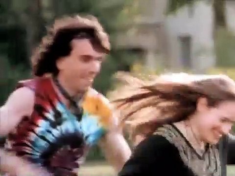 Au Nom du Père Bande-annonce (RU)