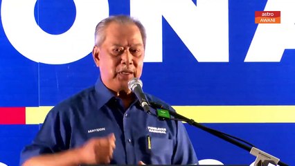 "Jangan menari di atas pentas, rakyat di bawah menderita" - Muhyiddin
