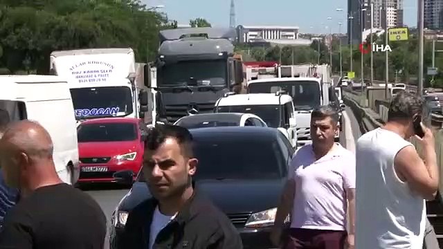 La voiture qui s'est écrasée à Esenler s'est renversée