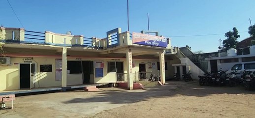 शादी से आ रहे दंपत्ती पर पथराव, दो साल के मासूम की मौत