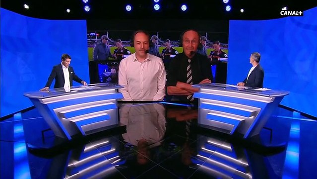 Dernier match aux commentaires de Francis Deltéraz sur Canal+.
