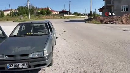 Une voiture et une moto sont entrées en collision à Bolvadin： 1 blessé