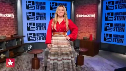Kelly Clarkson's SURPRISE NYC Subway Performance