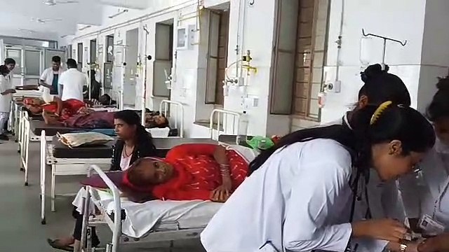 तीन जेल प्रहरी की बिगड़ी तबीयत, अस्पताल में कराया भर्ती