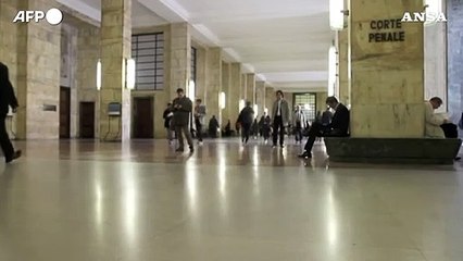 Annullato l'atto di nascita di un figlio con due padri