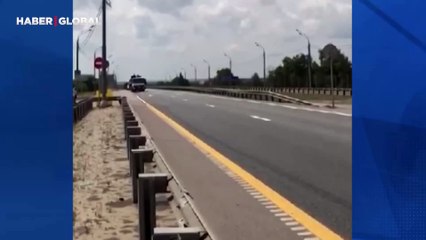 Rus vatandaşı, Wagner askerlerinin etrafında akordiyon çalarak durmalarını istedi, o anlar gündem oldu