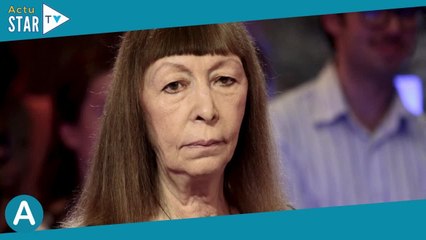 Brigitte Fontaine dans son appartement sur l'île Saint-Louis à Paris : entre "bordel" et trésors de