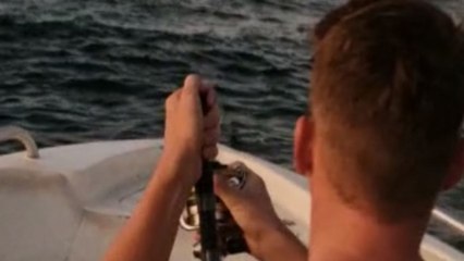 Fisherman in UTTER SHOCK after rod snaps while catching a resilient Giant Trevally