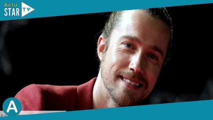 Julien Doré : son échange lunaire avec Evelyne Dhéliat pour son nouveau tournage