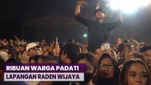 Ambyar Award Mojokerto, Ribuan Warga Tumpah Ruah di Lapangan Raden Wijaya