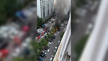 인천 아파트 주차장에서 불...택배 차량에서 시작 / YTN