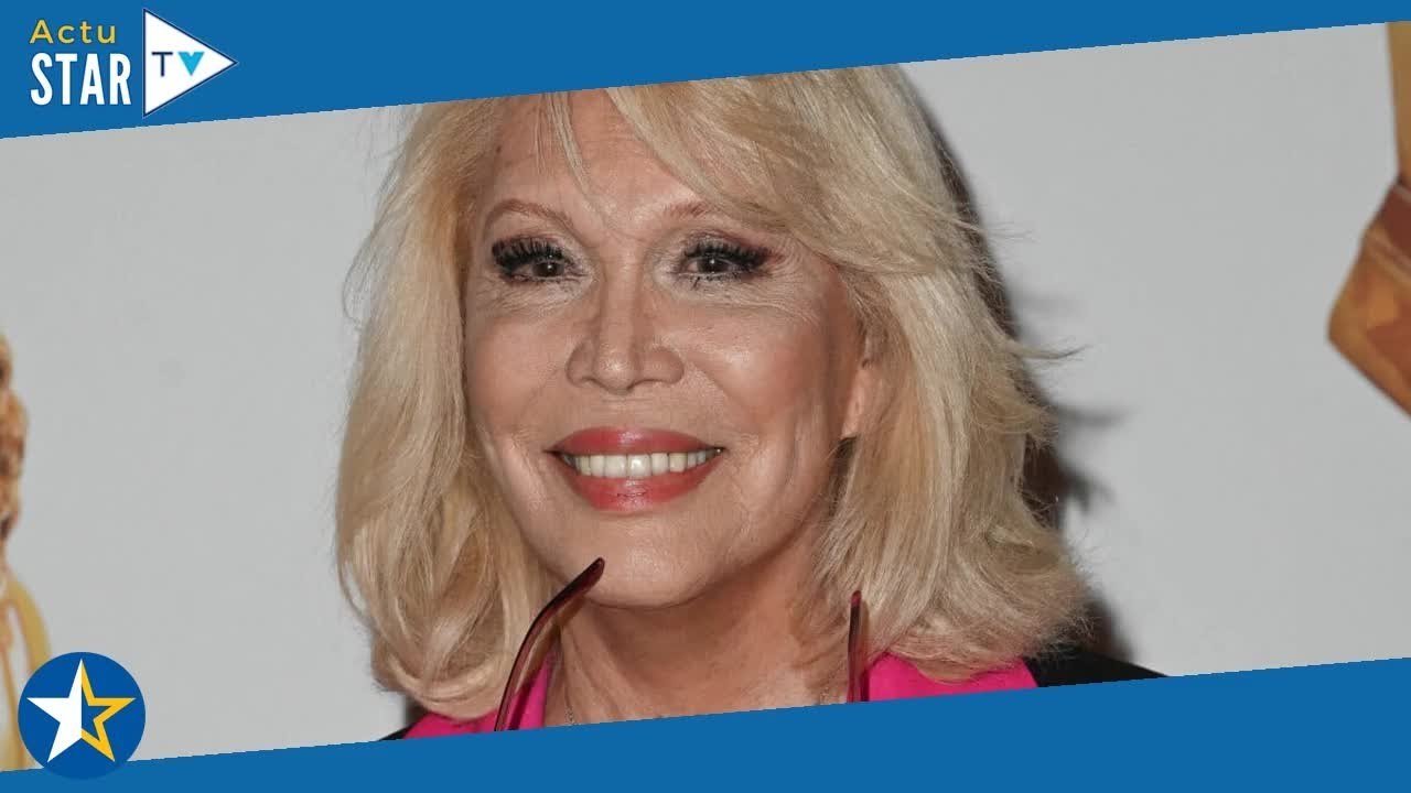 Amanda Lear multimilliardaire ? Un pactole bien juteux empoché, elle évoque ses finances en toute tr