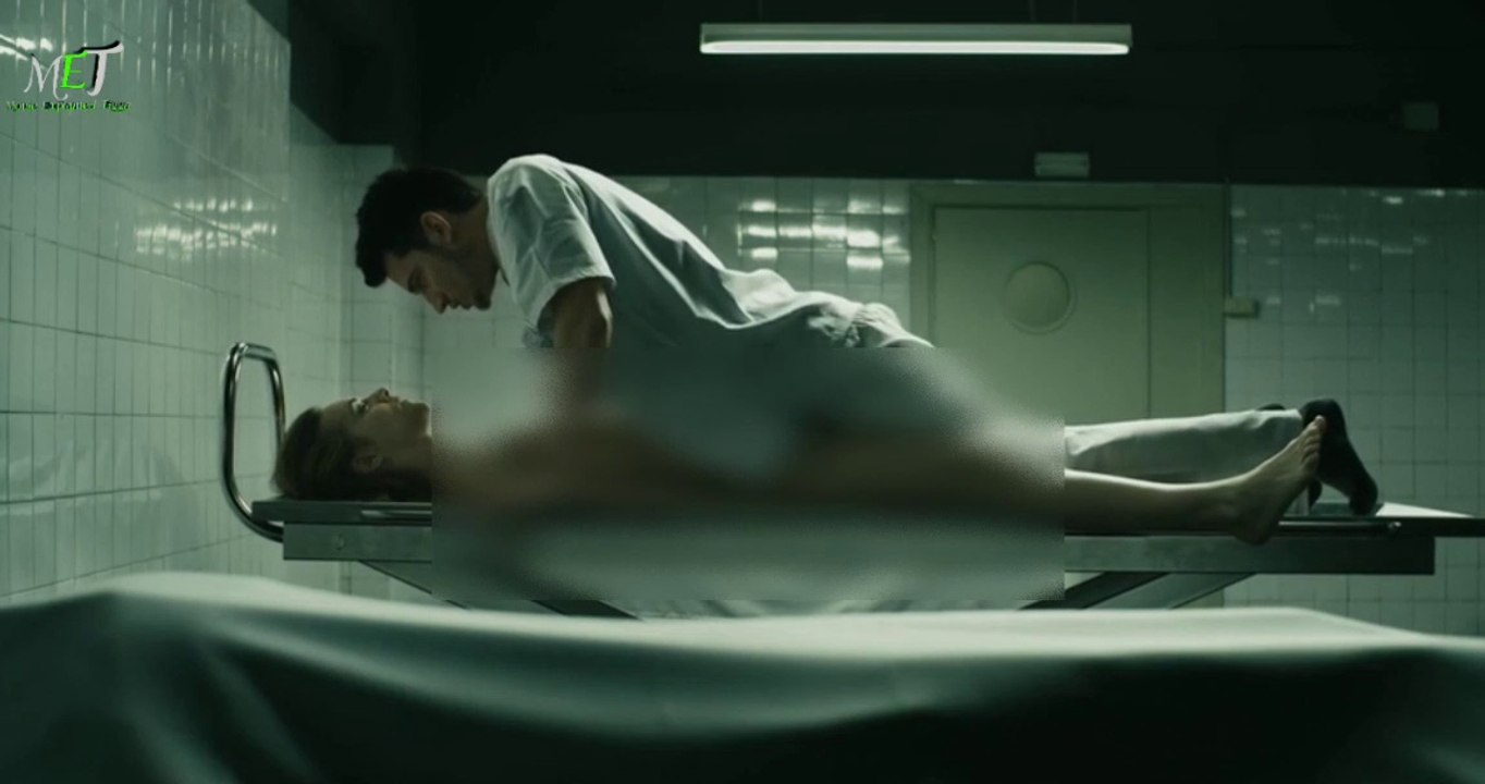 Young Men Sleep With Dead Girl THE CORPSE OF ANNA FRITZ (2015) Full slasher film explained in Hindi || Horror Movie ||