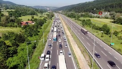 Trafik ekiplerinin yoğun bayram mesaisi
