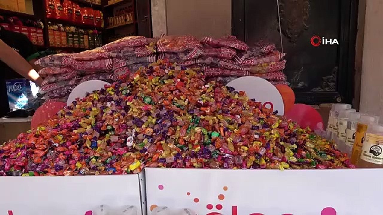 Mardin'de çarşı esnafı bayram hareketliliğinden memnun