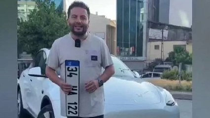 TOGG'a övgüler yağdıran ünlü yayıncı Hakkı Alkan Tesla aldığını açıkladı