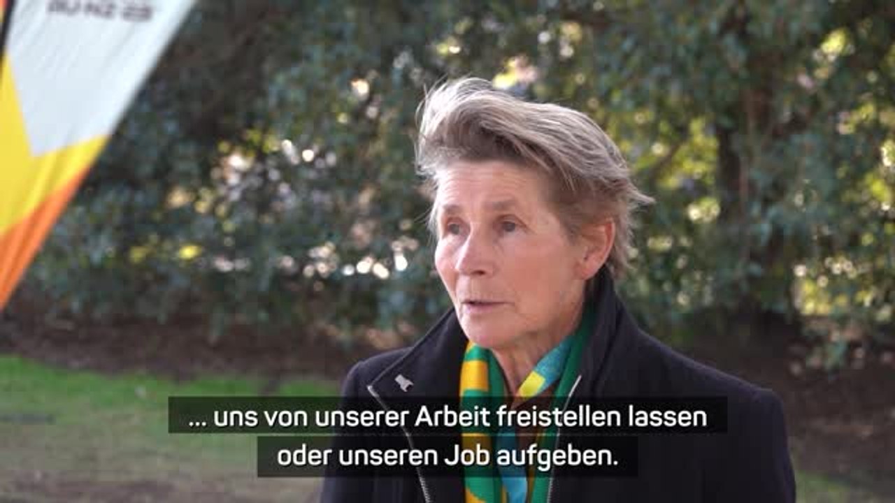 Ex-Nationalspielerin: Mussten noch 'Kuchen backen'