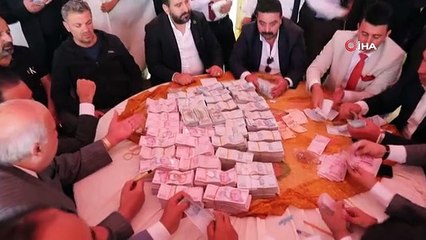 Aşiret düğününde geline 4 kilogram altın, damada 6 milyon TL takıldı