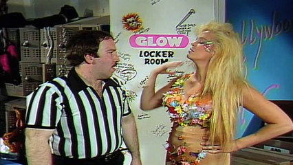 GLOW: The Story of The Gorgeous Ladies of Wrestling Bande-annonce (EN)