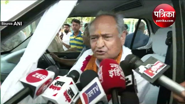 Video: काशी विश्वनाथ और महाकाल की तर्ज पर बनेगा गोविंददेवजी मंदिर, अशोक गहलोत का ऐलान