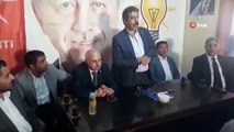 Le député du parti AK Erzurum Abdürrahim Fırat a rencontré des citoyens dans le district de Tekman