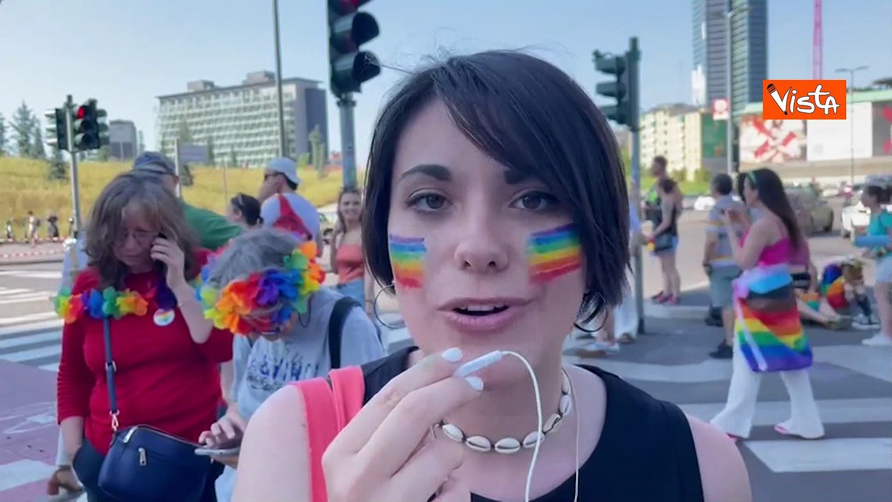 Pride Milano, le voci in piazza: Ancora aggressioni, giusto manifestare