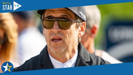 Guillaume Canet scruté par une femme si importante pour lui, soutien infaillible au Paris Eiffel Jum