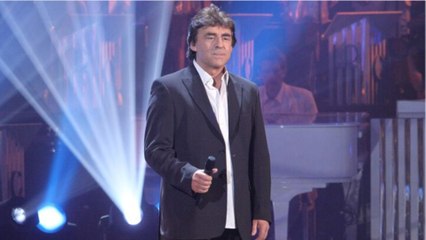GALA VIDEO - Mort de Claude Barzotti : de quelle maladie souffrait le chanteur ?