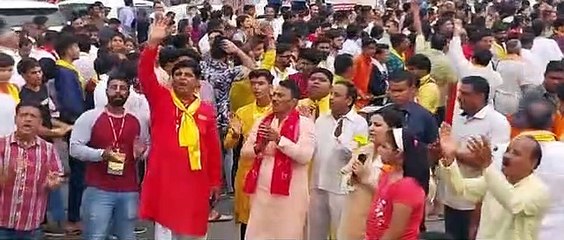 भक्तों को दर्शन देने निकले प्रभु जगन्नाथ