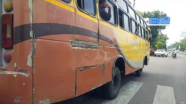 बस संचालकों व चालकों की मनमानी रोकने में नाकाम आरटीओ विभाग