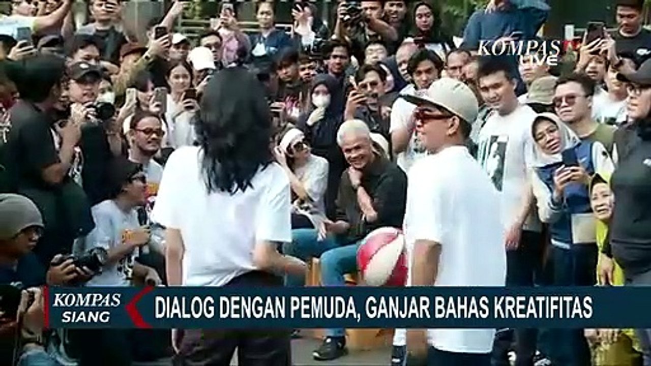 Ganjar Pranowo Bincang-Bincang soal Kreativitas dengan Pemuda di Pintu 6 GBK Jakarta!