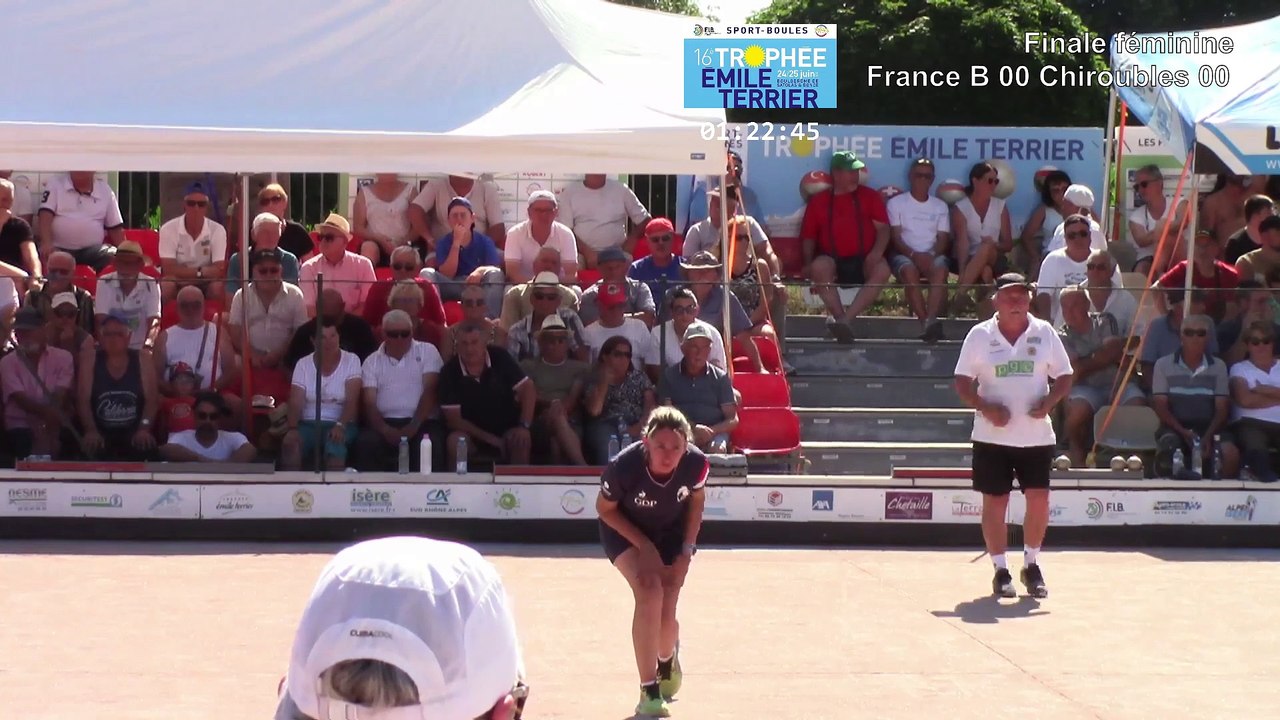 Finale double féminin France B vs Chiroubles - Sport-Boules Lyonnaise à Satolas-et-Bonce - Trophée Émile Terrier 2023 (2)